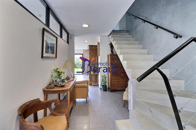 Maison contemporaine - 200 m² - 7 pièces