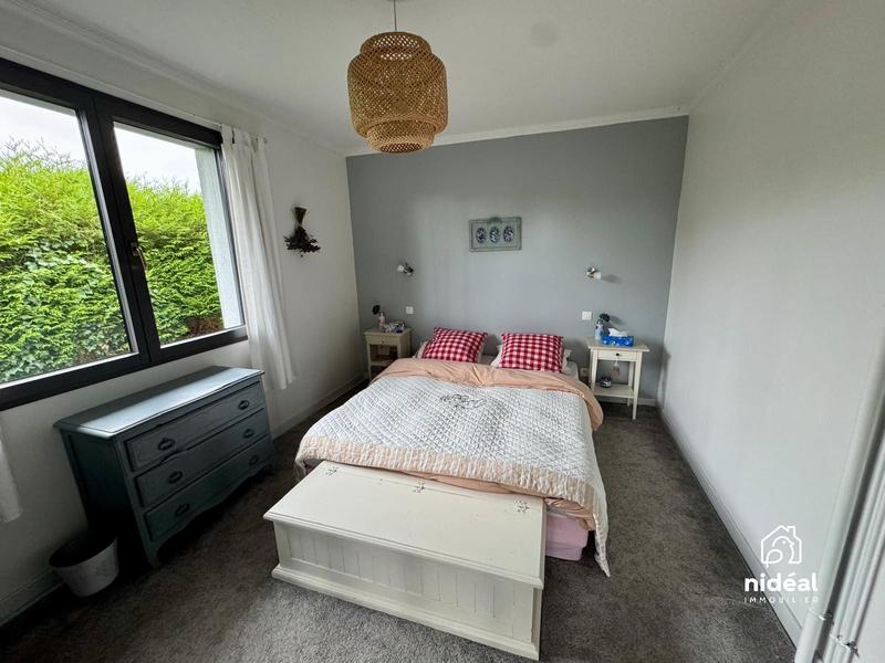 Maison traditionnelle - 168 m² - 6 pièces