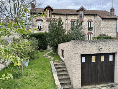 Maison - 115 m² - 5 pièces