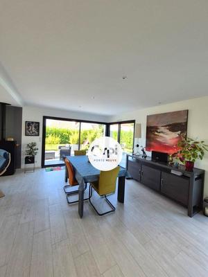 Maison - 135 m² - 4 pièces
