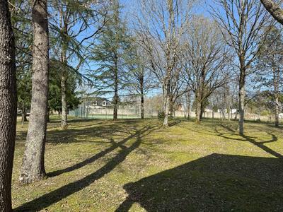 Maison - 300 m² - 8 pièces