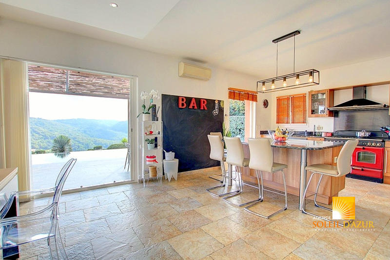 Villa - 210 m² - 7 pièces