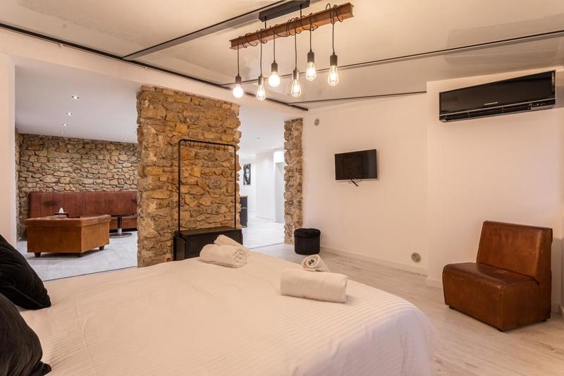 Appartement - 87 m² - 3 pièces