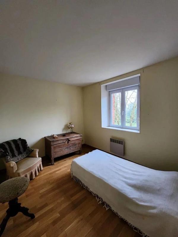 Maison - 280 m² - 11 pièces