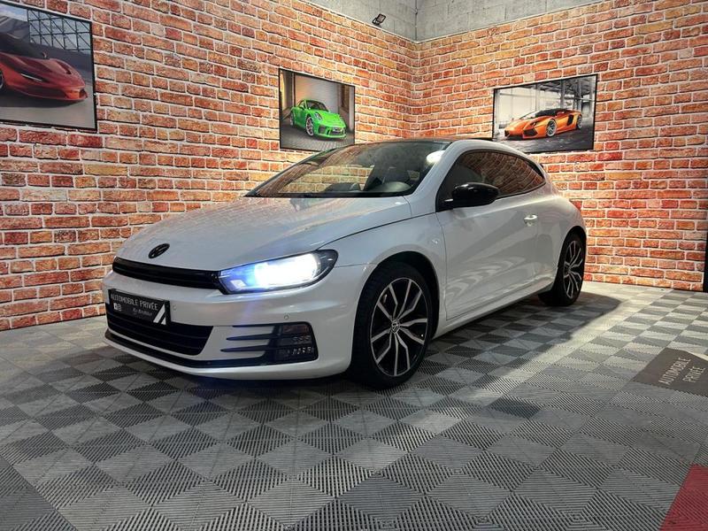 Volkswagen Scirocco 180 2.0 Tsi