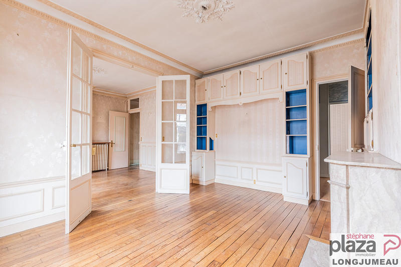 Appartement - 82 m² - 4 pièces