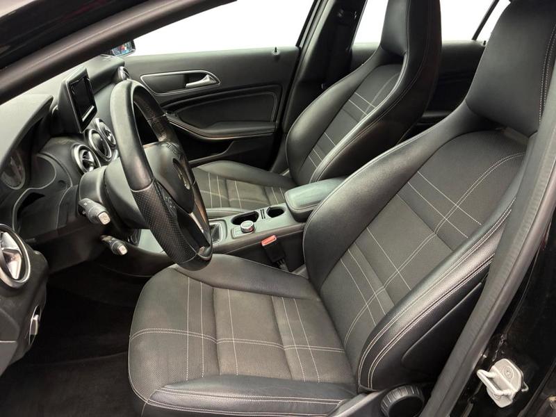 Mercedes Classe a 180 BlueEFFICIENCY Sensation