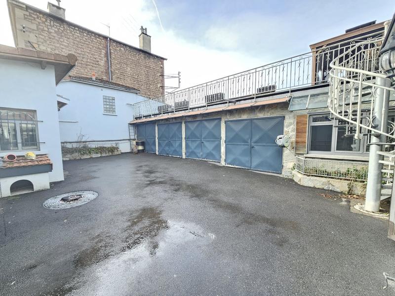 Maison - 135 m² - 5 pièces