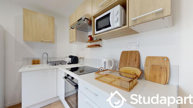 Chambre - 10 m² - 1 pièce