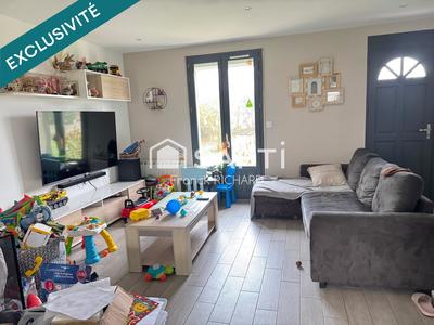 Maison - 95 m² - 4 pièces