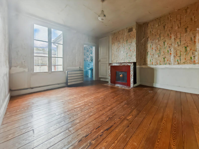 Maison - 94 m² - 5 pièces