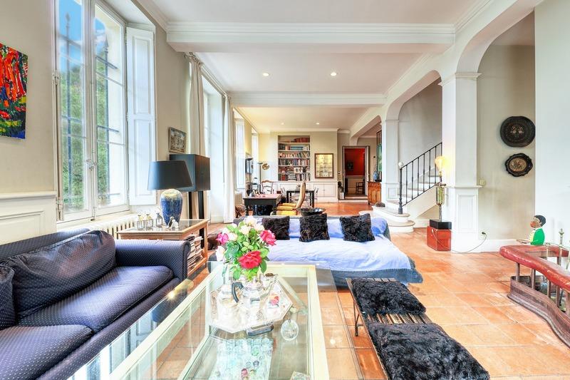 Maison de maîtres - 500 m² - 17 pièces