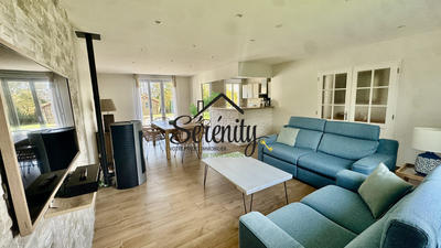 Maison - 114 m² - 8 pièces