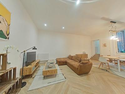 Appartement - 83 m² - 3 pièces