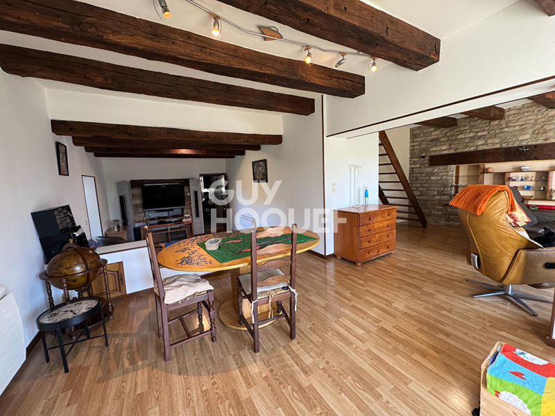 Maison - 220 m² - 5 pièces