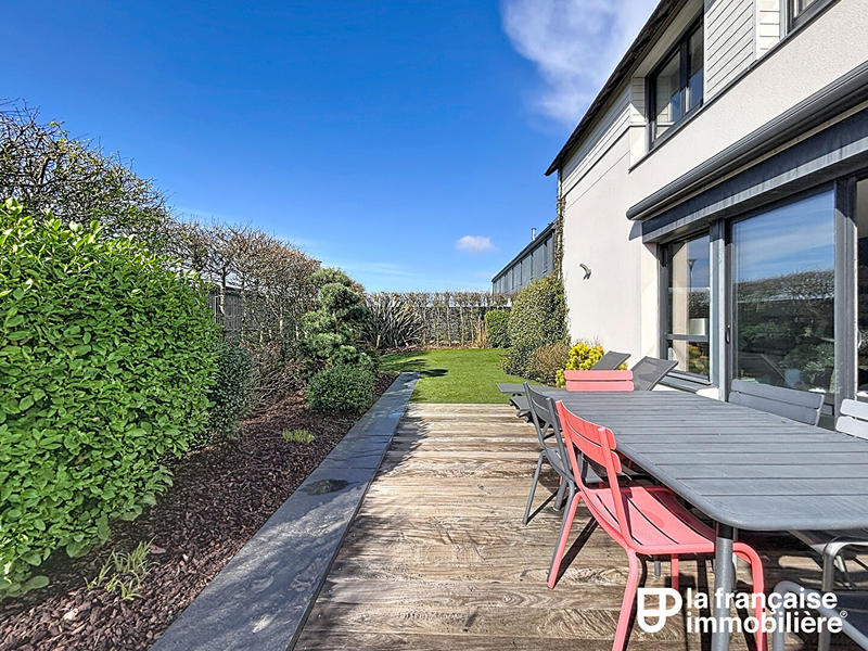 Maison - 178 m² - 7 pièces