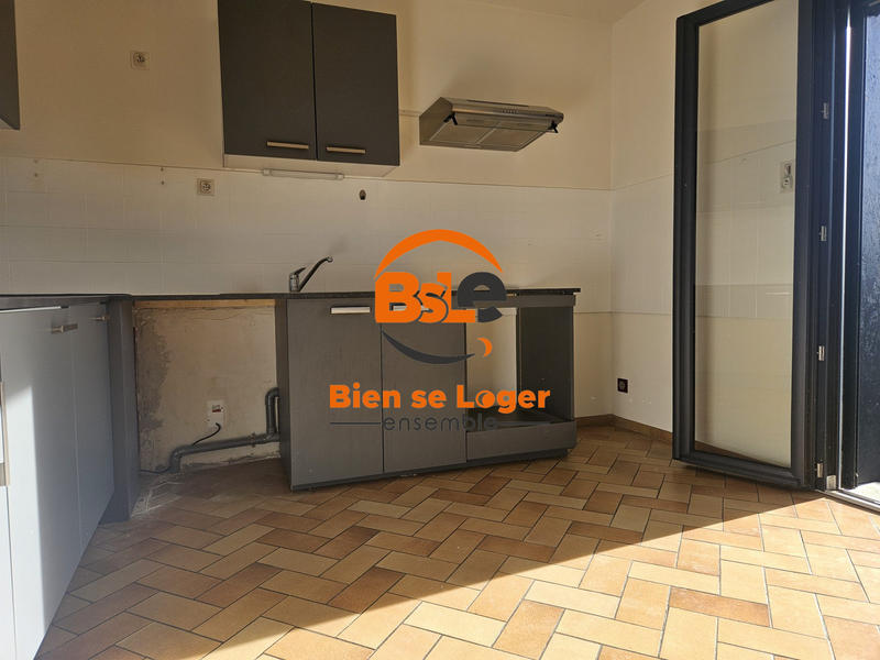 Appartement - 85 m² - 5 pièces