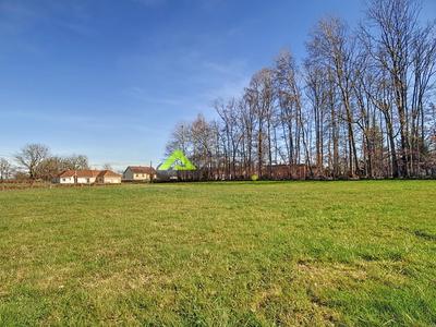 Terrain constructible - 3 314 m²