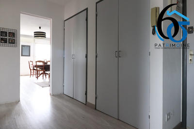 Appartement - 80 m² - 4 pièces