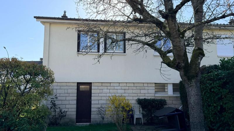 Maison - 86 m² - 5 pièces