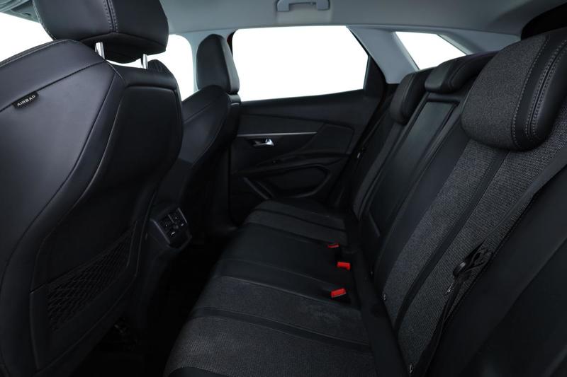 Peugeot 3008 1.6 Blue-HDi Allure Eat6 120 ch