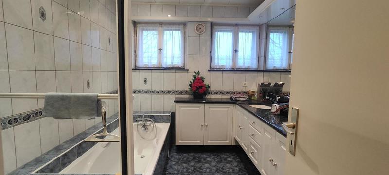 Maison - 140 m² - 7 pièces