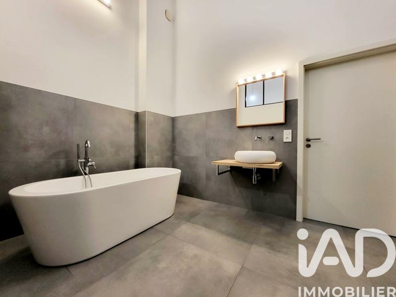 Appartement - 185 m² - 4 pièces