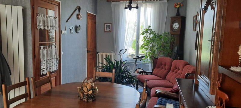 Maison - 120 m² - 7 pièces