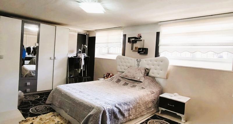 Maison ancienne - 170 m² - 6 pièces