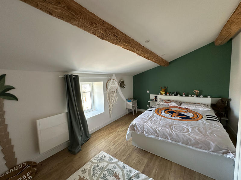 Maison - 189 m² - 7 pièces