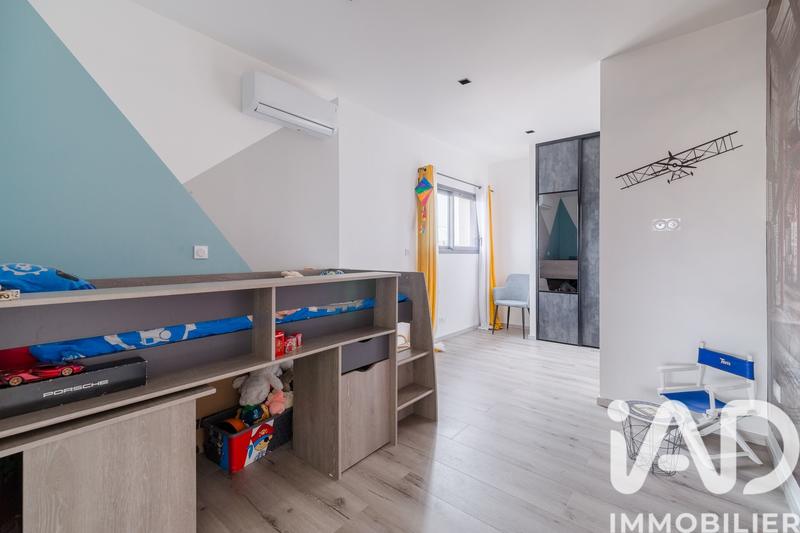 Maison - 193 m² - 5 pièces