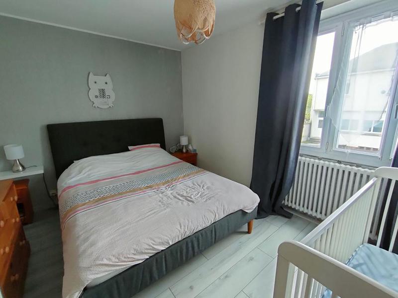 Maison - 183 m² - 7 pièces