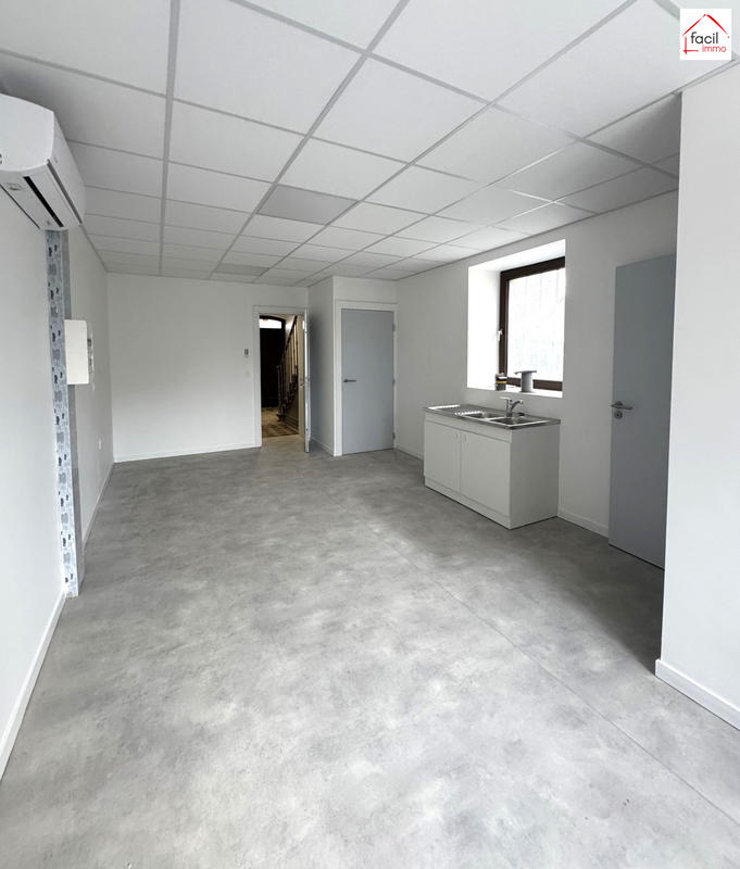 Bureau - 28 m² - 1 pièce