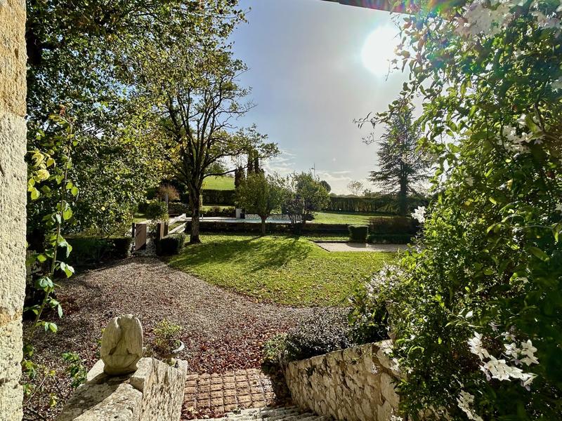 Maison ancienne - 200 m² - 9 pièces