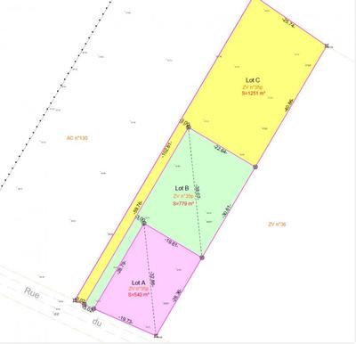Terrain constructible - 779 m²