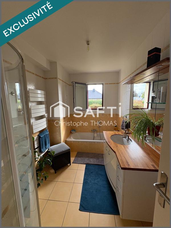 Maison - 183 m² - 8 pièces