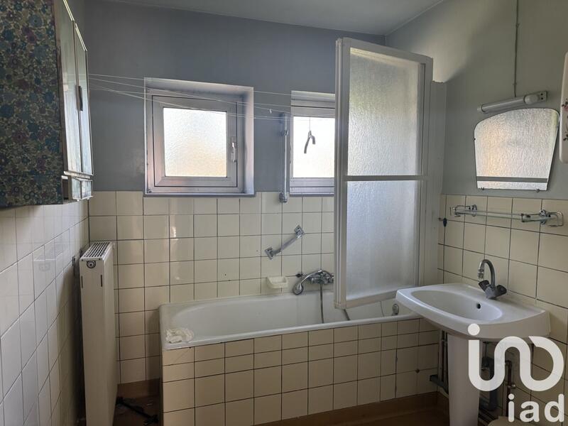 Maison - 175 m² - 8 pièces