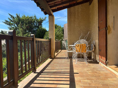 Maison - 95 m² - 5 pièces