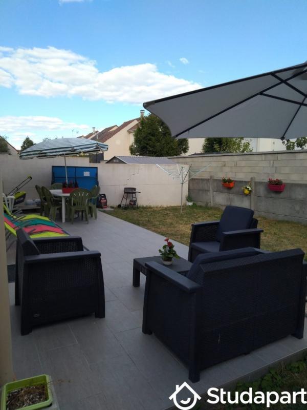 Chambre - 13 m² - 1 pièce