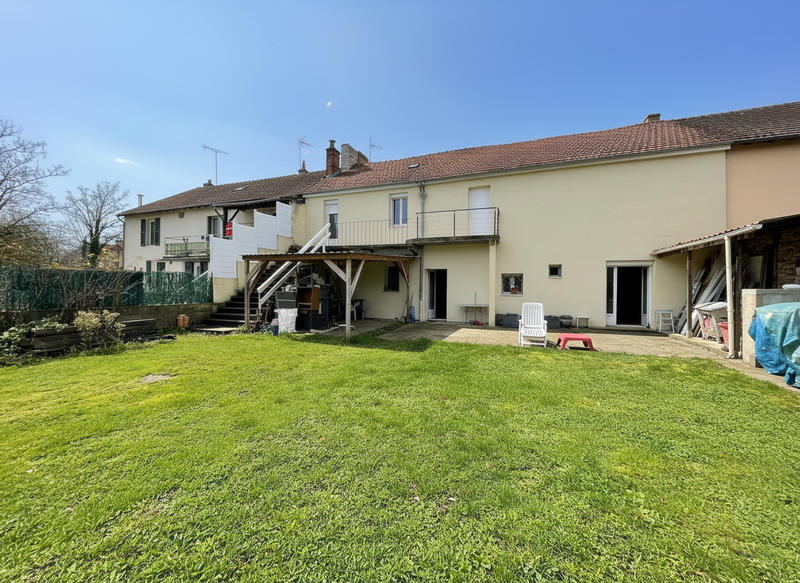 Maison - 144 m² - 6 pièces