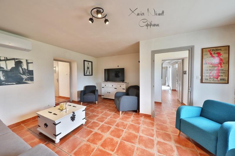 Maison - 291 m² - 10 pièces