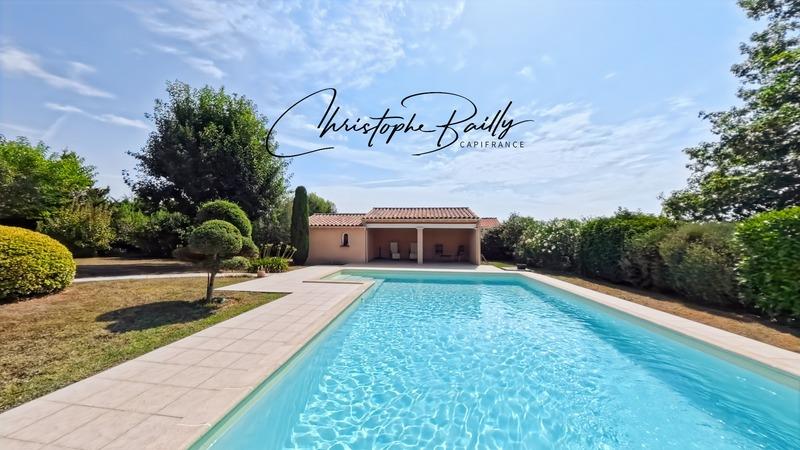 Propriété - 130 m² - 5 pièces