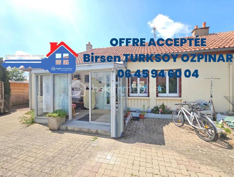 Maison traditionnelle - 70 m² - 4 pièces