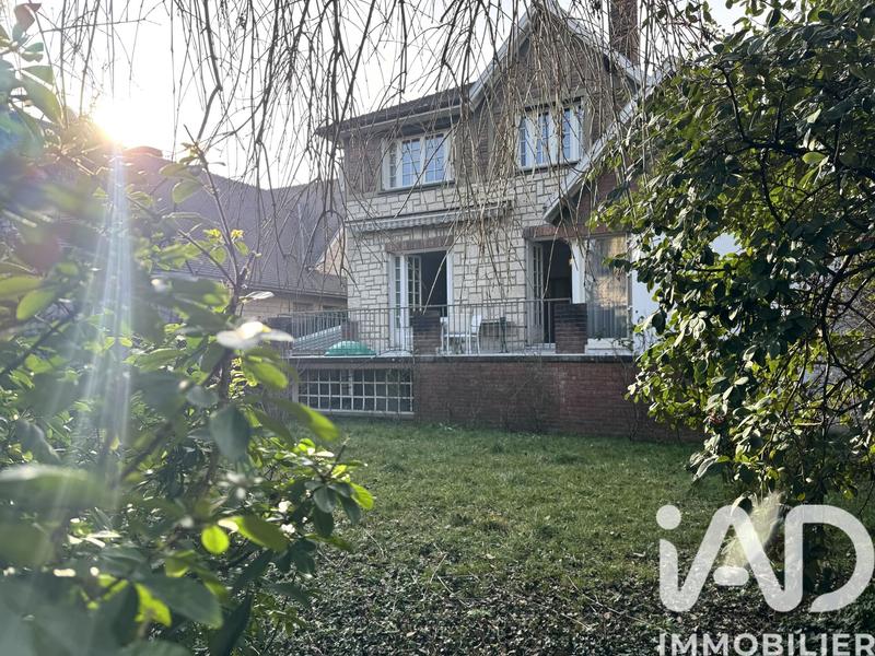 Maison - 190 m² - 6 pièces