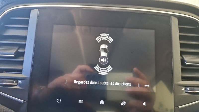 Renault Mégane Estate IV blue dci 115 edc - 21n business