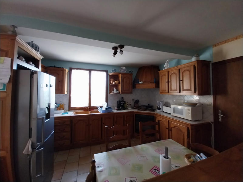 Maison - 239 m² - 8 pièces