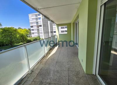 Appartement - 90 m² - 4 pièces