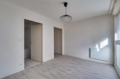 Appartement - 18 m² - 1 pièce