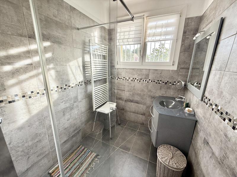 Maison - 157 m² - 8 pièces