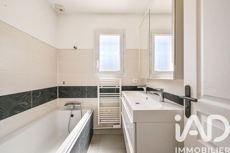 Maison - 107 m² - 5 pièces